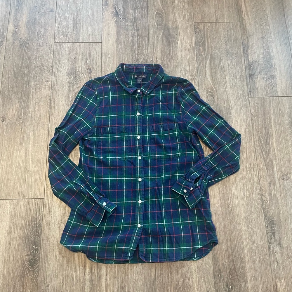 Gap Boyfriend Shirt Women Button up Flannel in Blue & Green Tartan Plaid Size M